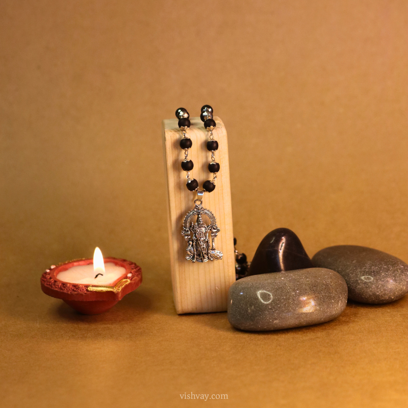 Karungali Malai with Silver Murugan Pendant