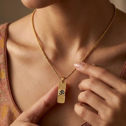 Om Pendant with Chain (Gold Finish)